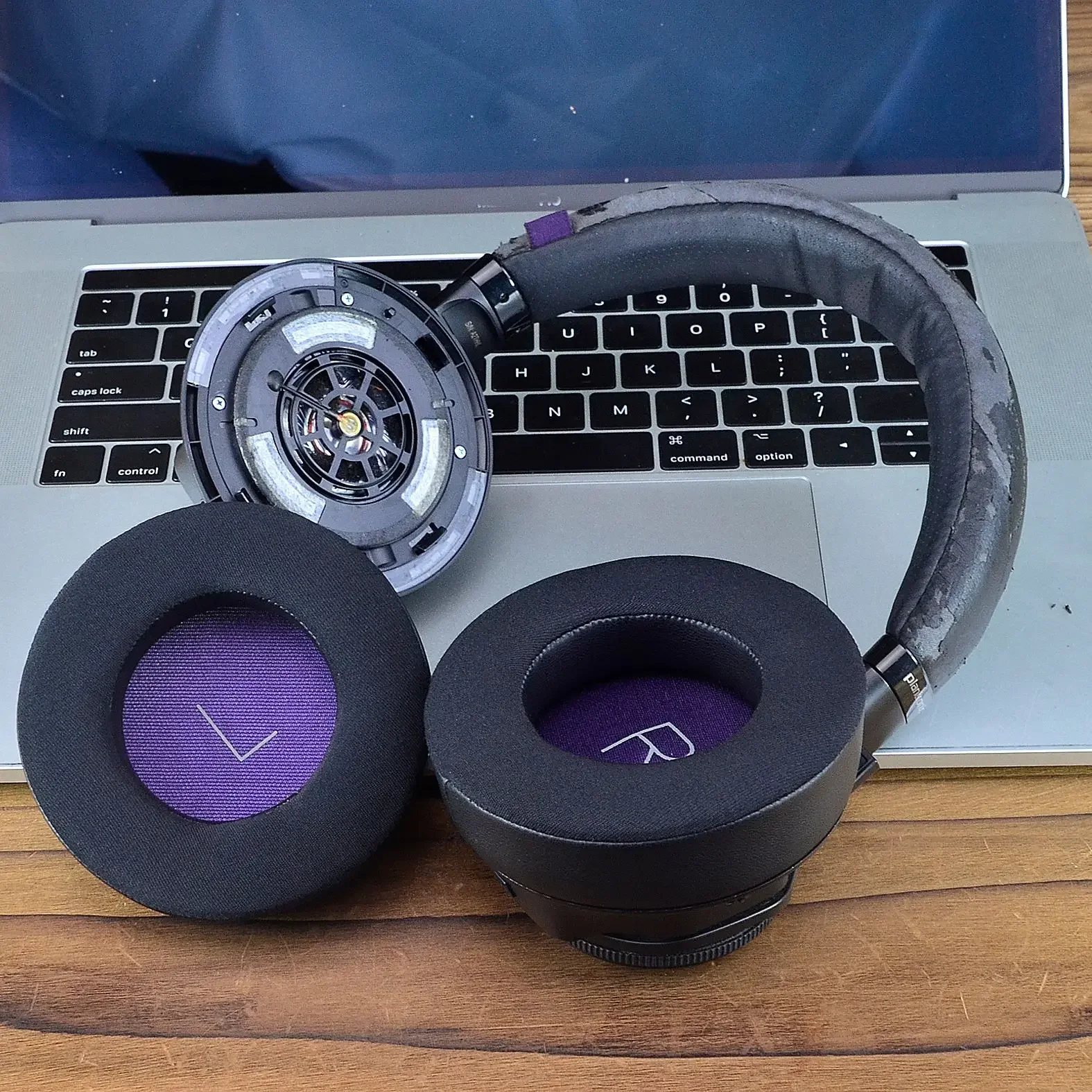 Plantronics BackBeat Pro 헤드폰용  - Cooling Pillow Gel 리뷰 및 가격