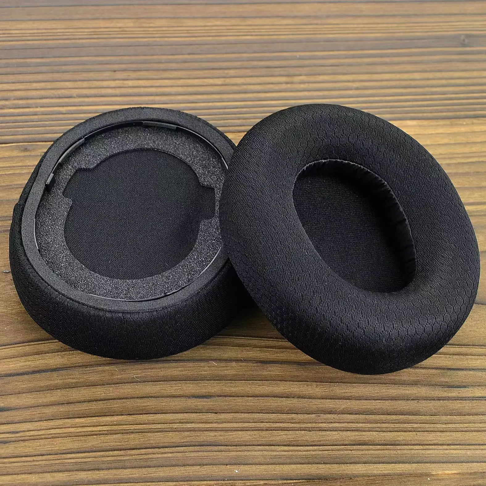 SteelSeries Arctis Nova Pro 무선 - Cooling Pillow Gel 리뷰 및 가격